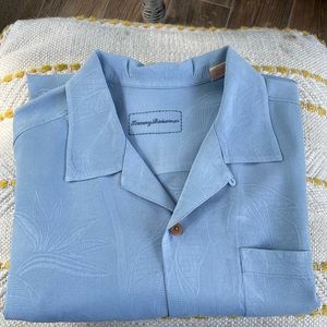 Tommy Bahama Mens Large 100% Silk Short Sleeve Light Blue EUC
